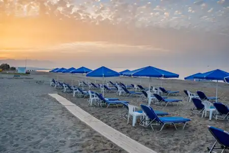 Kathrin Beach - 16