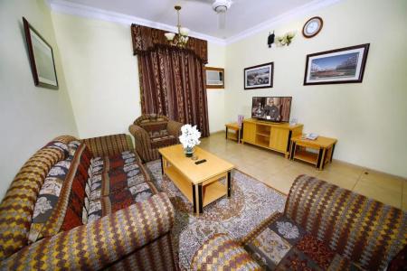 Muscat International - 45