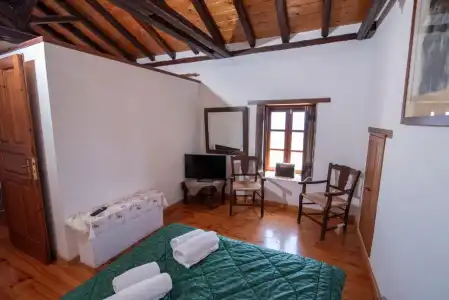 Goulas Traditional Guesthouse - 101