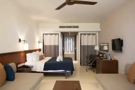 Southsea Khaolak Beach Resort - 92