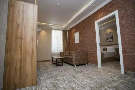 LakeSide & Spa - 10