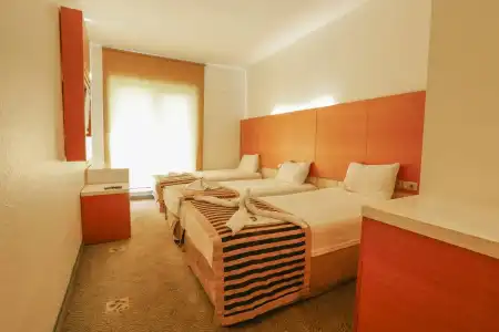 Nuzhet - 3