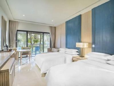 Dusit Thani Krabi Beach Resort - 3