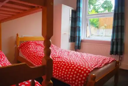 Clift Guest House - 5