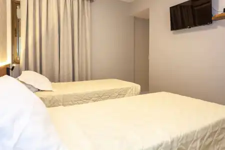 Travel Inn Premium Flats Paulista Wall Street - 40