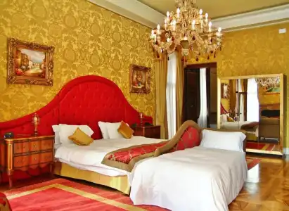 Pesaro Palace - 3