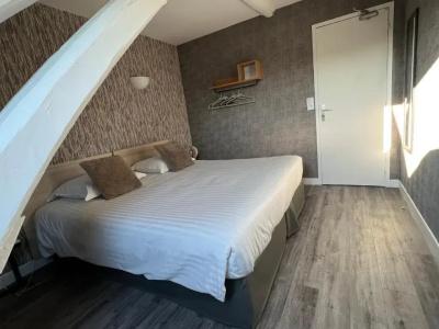 Hôtel De Troyes - 85