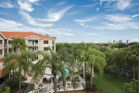 DoubleTree Suites by Hilton Naples - 30
