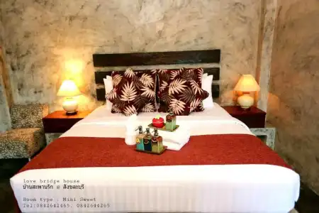 Love Bridge House Resort - 81