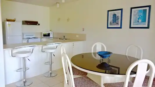 The Noosa Apartments - 25