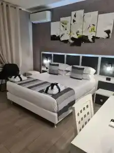 Albis Rooms Guest House - 51