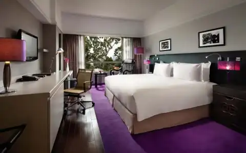 Sofitel Saigon Plaza - 11