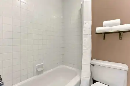 Days Inn Tucson City Center - 21