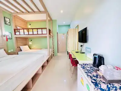 The Luna Hostel - 94