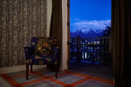The Dairy Queenstown, A Naumi Chapter - 40