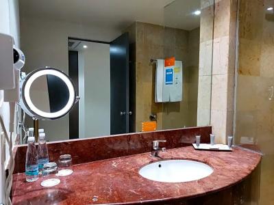 Real Inn Perinorte - 36