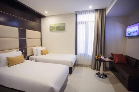 Holiday Beach Danang - 82