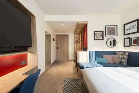 Tryp by Wyndham Zomin - 4