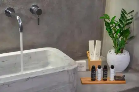 Halcyon Days Suites - 55