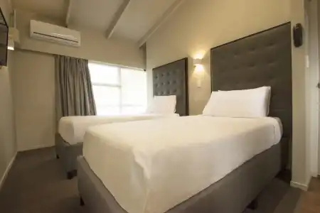 Middlemore Motel - 26