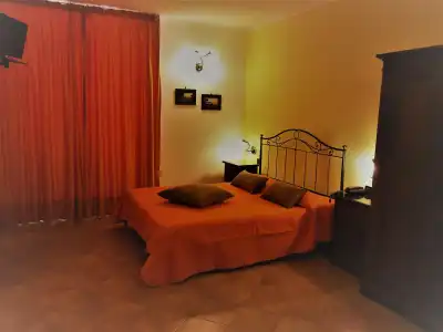 Neapolis - 5