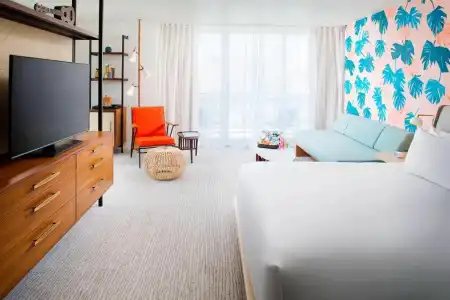 The Laylow Waikiki, Autograph Collection - 58