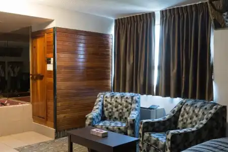 Stay Inn - 45
