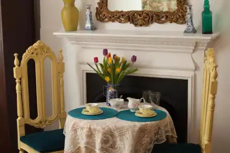 Dawson Place, Juliette's Bed and Breakfast - 52