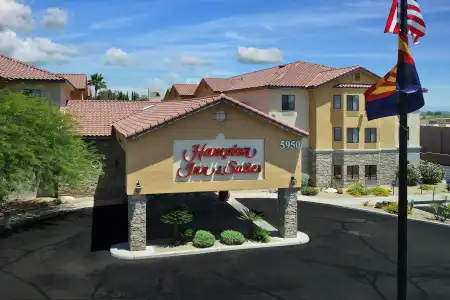 Hampton Inn & Suites Tucson-Mall - 42