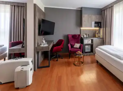 PLAZA Premium Karlsruhe - 6
