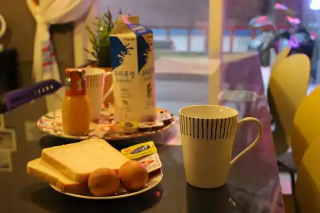 Hongdae Style Guesthouse - 12