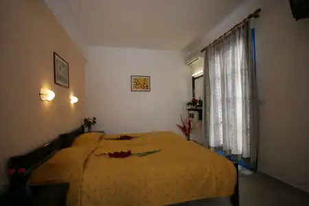Sunny Beach Studios - 1