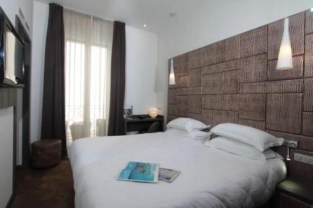 Golden Tulip Cannes de Paris - 58
