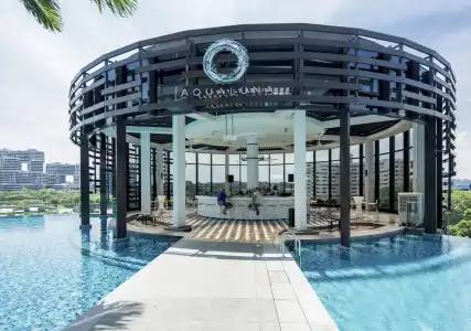 Momentus Alexandra - 19