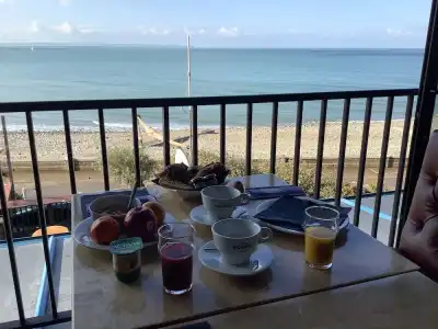 La Petite Rade Hôtel - 11