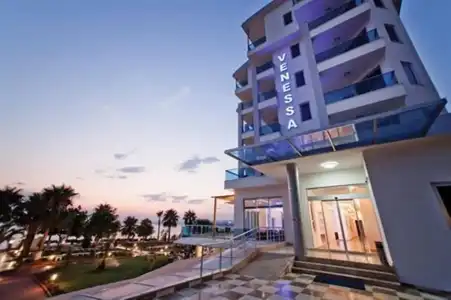 Venessa Beach - 24