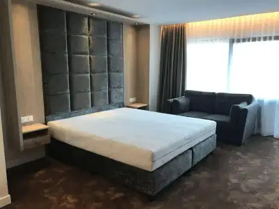 Alpenlove - Adult SPA - 1