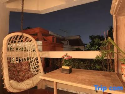 At Niman Conceptual Home - 63