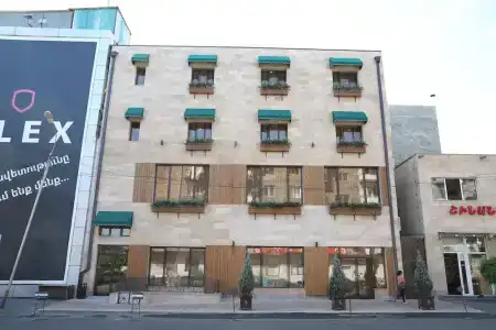 Armenian Inn - 0