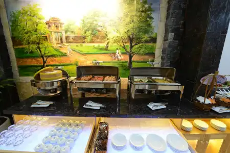 Blue Hanoi Inn City - 16