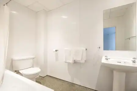 Comfort Inn Birmingham - 29