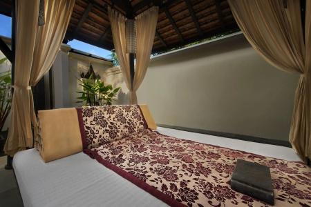 Marriott's Phuket Beach Club - 1