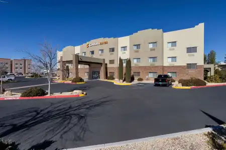 Comfort Suites University Las Cruces - 26