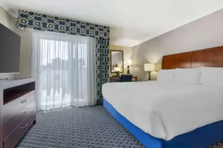 Best Western Plus Marina Shores - 85