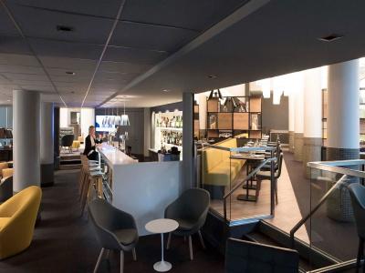 Novotel Chateau De Versailles - 23