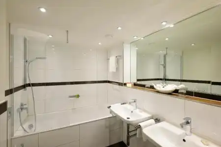 Kastens Luisenhof - 44