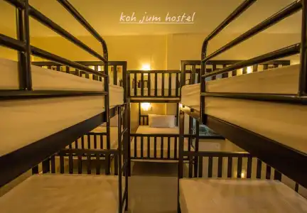 Koh Jum Hostel - 10