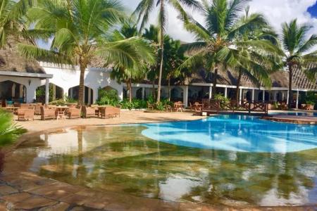 Sultan Sands Island Resort - 8