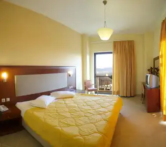 Parnis Palace Suites - 13