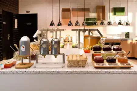 Holiday Inn Berlin - City East Side by IHG - 42